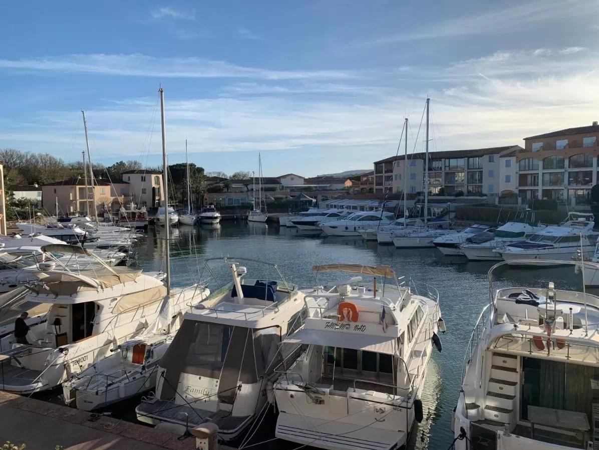 APPARTAMENTO PORT COGOLIN  Appartements Saint Tropez